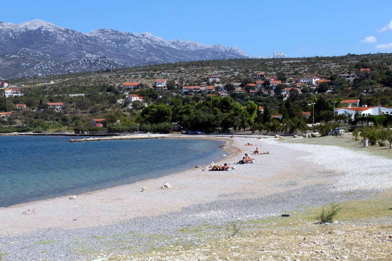 Apartments With A Parking Space Rovanjska, Paklenica - 6209 المظهر الخارجي الصورة