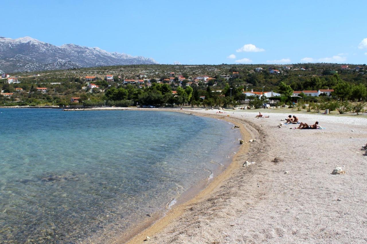 Apartments With A Parking Space Rovanjska, Paklenica - 6209 المظهر الخارجي الصورة