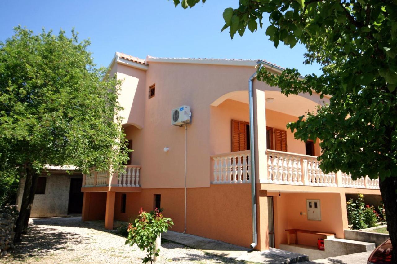Apartments With A Parking Space Rovanjska, Paklenica - 6209 المظهر الخارجي الصورة